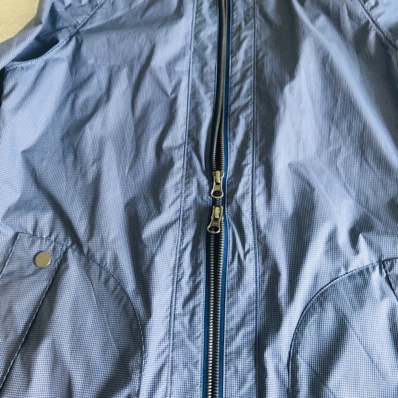 Merrell lightweight windbreaker jacket - Picture 5 of 11